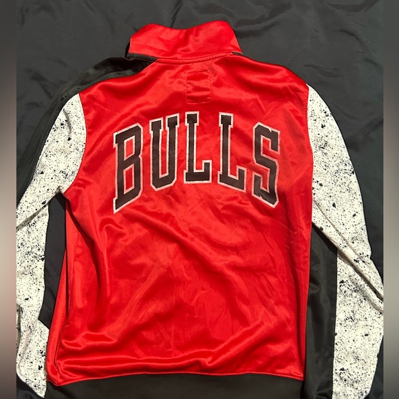 NBA Chicago Bulls Track Jacket - Picture 3 of 4